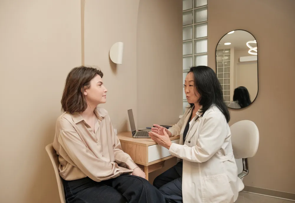 Dental Expressions welcomes dental emergencies and aims to help patients get advice quickly when pain, swelling, broken teeth or sudden problems appear. || If something feels urgent, the team can guide you towards the right appointment and next step.